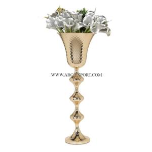 Lujosos utensilios de mesa de diseño para el hogar y la boda, floreros decorativos, nuevo estilo clásico, Trompeta de flores de lujo para interiores en la India - Product Image 1