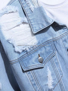 Áo khoác denim rách mùa đông unisex, kiểu dáng jean tùy chỉnh, trang trí lông thú, cúc, bán buôn trực tiếp từ nhà máy, kiểu trơn - Product Image 3