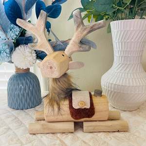 Scultura in Legno Intagliata a Mano YEEYAYA di Cervo Bucks per Decorazione Casa o Stanza, Raffigura Animali Selvatici del Zoo o Cervi - Product Image 6