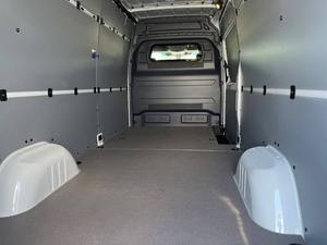 NUOVO Furgone Sprinter Bianco 2025, Motore 2.0L I4 (170 CV), 4 Cilindri, 4X4, 2 Assi, Alimentazione Diesel, Trazione Posteriore, Trasmissione Automatica, Guida a Sinistra - Product Image 6