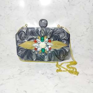 Pochette de soirée en résine époxy peinte à la main, écologique, imperméable, motif fleurs et diamants, fermeture magnétique, par Ocean Mist - Product Image 2