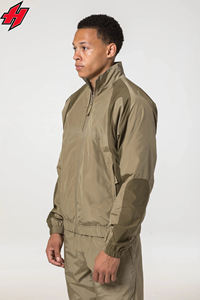 Ensemble coupe-vent de survêtement en nylon Oem pour hommes, veste coupe-vent 2 pièces vierge de couleur unie personnalisée et ensemble de vêtements d'extérieur de jogging pour hommes - Product Image 2