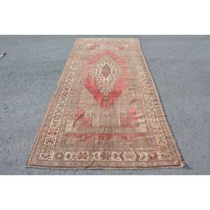 Tapis en laine turque rouge et beige de 5x11,3 pieds, motif patchwork tissé à plat pour décor de salon avec support en latex - Product Image 1