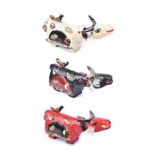 Décoration traditionnelle matériaux en bois de jacquier marionnette à eau de style écologique petit buffle en gros fabriqué au Vietnam - Product Image 1