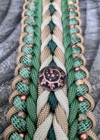 Collier pour chien robuste en cuir véritable tressé avec rivets, réglable pour chiens de taille moyenne à grande, pour la promenade, personnalisable, vente en gros, OEM