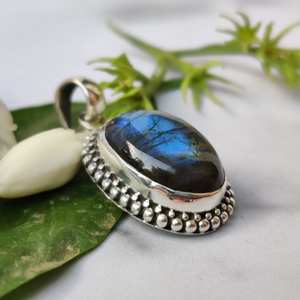 Déclaration Labradorite Pendentif Collier Pierres Précieuses Naturelles Bijoux en Argent Sterling pour Femmes - Product Image 2