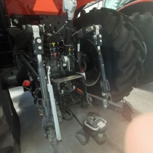 แม็กนั่มกำลังสูง 230 แรงม้า ขายดี สำหรับรถแทรกเตอร์ 3104 ล้อ ขับเคลื่อน 4 ล้อ เกียร์อัตโนมัติสำหรับเครื่องยนต์ - Product Image 6