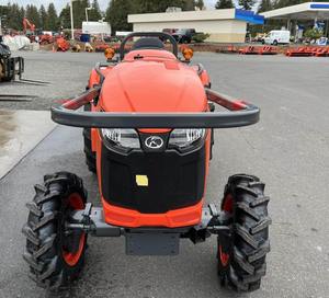 Tractor 2025 Kubota L4802DTN-Ancho estrecho. Energía de utilidad completa. - Product Image 1
