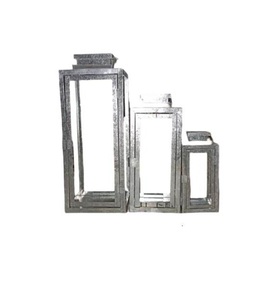 Juego de faroles colgantes de hierro de alta calidad de 3 piezas con acabado pulido para decoración del hogar farolillos colgantes de Metal - Product Image 1