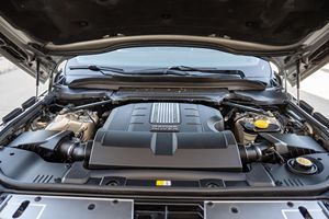 TOP LHD/RHD 2013 R A N G E  R O V E R  SUPERCHARGED AUTOBIOGRAPHY - Product Image 4