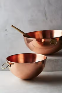 Lujoso Plato para Mascotas Hecho a Mano, Ecológico, Apto para Lavavajillas, de Cobre Pulido - Product Image 3