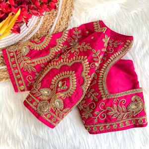 เส้นด้ายหางนกยูงและ aari งานพิมพ์บนแขนเสื้อและด้านหลังลายผ้าไหมแบบหนาทนทานทันสมัย - Product Image 1