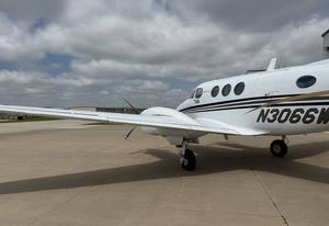 Beechcraft King Air C90B d'occasion de 1998, origine américaine - Product Image 3