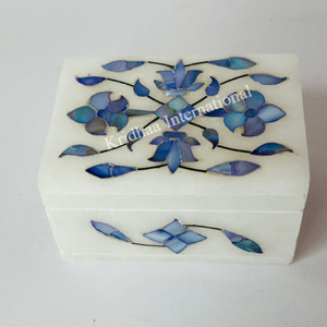 Boîte à bijoux élégante artisanale en stéatite marbrée pour artisans indiens Produit fait main de bonne qualité Meilleur prix auprès de vendeurs indiens - Product Image 1