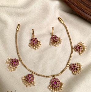 Conjunto de Collar con Diseño Hermoso y Lujoso, Chapado en Oro, con Aretes, para Bodas, Compromisos, Regalo Elegante para Mujer - Product Image 3