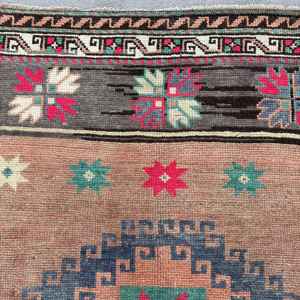 Alfombra de 5.5x7.8 pies, Alfombra Turca Vintage, Alfombra de Camuflaje Marrón y Azul - Product Image 5