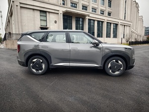 SUV Eléctrico Usado 2024, Vehículo Eléctrico de Largo Alcance, 4 Puertas, Diseño de 5 Asientos, Transmisión Automática, Interior Espacioso, Limpio, Suministrado desde Japón - Product Image 5