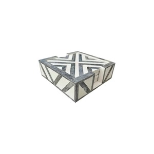 Ensemble de sous-verres carrés exclusifs en mosaïque d'os classique, tapis et supports à boissons personnalisés faits à la main de qualité supérieure pour salles à manger modernes et hôtels - Product Image 4