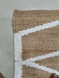 Tapis de Terre Geowoven Tapis de Jute Naturel 100% Tissé à la Main avec Motif Géométrique Moderne pour Décoration de Salon - Product Image 2