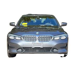 Magnifique BMW Série 330i xDrive AWD 2023 Grise, Conduite à Gauche, Occasion, Toit Ouvrant, Démarrage à Distance, Sièges en Cuir, Jantes en Alliage - Product Image 1