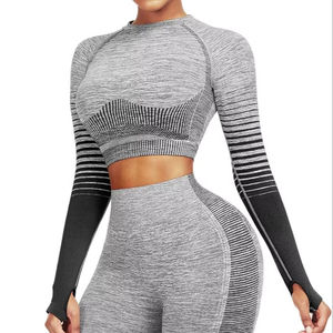 Tenue de yoga sans couture taille haute 2 pièces pour femmes haut court respirant Leggings fermeture à la taille élastique motif solide écologique - Product Image 1