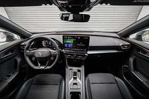 Nouveau modèle 2026 Formmentor 1.5 ETSI DSG SUV, faible kilométrage, feux LED, à vendre - Product Image 5