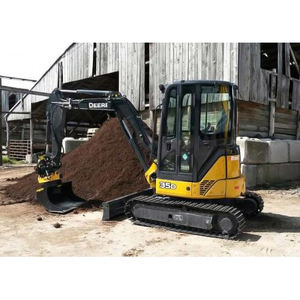 Excavadora ultracompacta con 980mm de ancho, pistas retráctiles y toldo de espacio bajo construido para trabajos interiores o invernaderos - Product Image 1