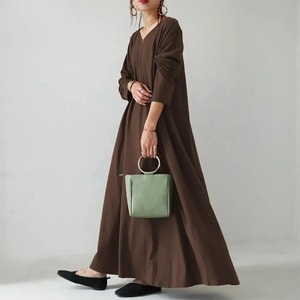 Automne hiver femmes robe couleur unie col en V manches longues ample grand ourlet Maxi robe bon toucher dame robe pour un usage quotidien - Product Image 1