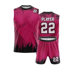 Uniforme de compression de football 7v7 personnalisable avec design sublimé respirant comprend un logo avec étiquette personnalisée - Product Image 1