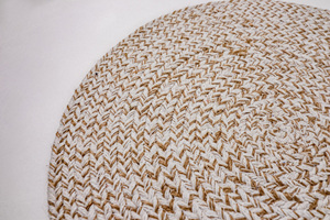 Napperon élégant en jute rustique écologique, tapis de table tissé à la main pour salle à manger ou décor de cuisine - Product Image 5