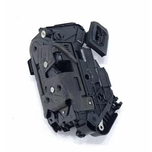 Serrure arrière gauche VOLKSWAGEN T-Roc Série 5TA839015E (17>21) - Product Image 1