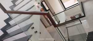 ราวสแตนเลสสไตล์โมเดิร์นพร้อมชุดตกแต่ง5 PVD สำหรับระเบียงบันไดผู้ผลิตและส่งออกโรงแรม - Product Image 4