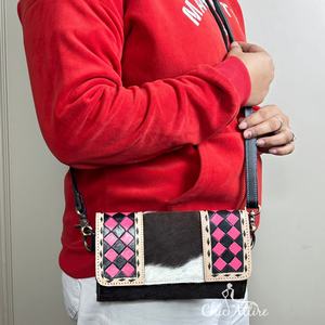 กระเป๋าสตางค์หนังแท้ลายตารางหมากรุกแบบสะพายข้างสำหรับผู้หญิงรุ่นใหม่ งานแฮนด์เมดระดับไฮเอนด์ ดีไซน์เนอร์  พร้อมช่องใส่บัตรยาว - Product Image 1