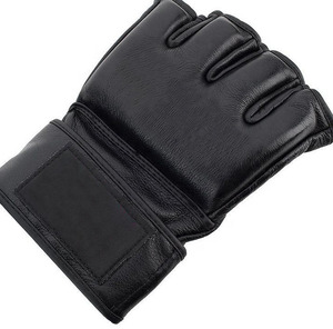 Gants d'entraînement demi-doigts en cuir véritable MMA et Kickboxing unisexe de qualité supérieure avec boucle à crochet réglable et dragonne - Product Image 3