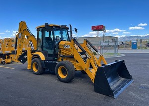 รถตักล้อยาง JCB 3CX ปี 2025 เครื่องยนต์ดีเซล พร้อมชุดเกียร์ น้ำหนัก 6000 กก. สำหรับงานก่อสร้าง พร้อมรายงานประกอบ - Product Image 3