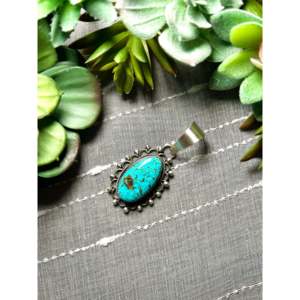 Pendentif Jameson Garcia en turquoise Kingman et argent sterling avec technologie d'incrustation à sertissage clos - Product Image 4