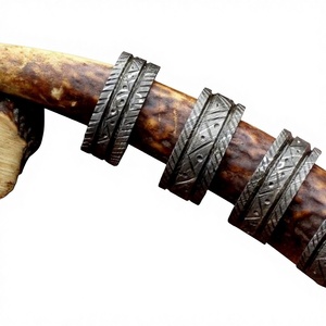 Bague de mariage traditionnelle en acier damas plaqué platine avec pierre naturelle - Product Image 3