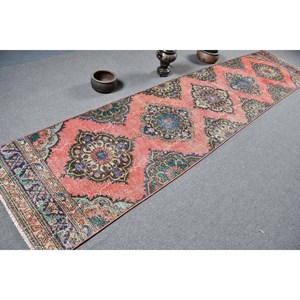 Alfombra de área grande clásica oriental turca Vintage 31X132 pies Material de lana de diseño de retazos rojo azul con respaldo de látex para adolescentes - Product Image 2