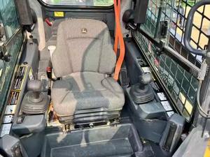 Cargadora Compacta John Deere 330G Usada en Venta, la Mejor Opción en Cargadoras Compactas - Product Image 3