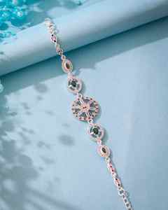 Moda elegante y elegante de plata antigua para mujer para pulsera Adición de moda a cualquier atuendo - Product Image 1