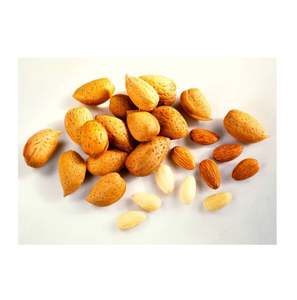 Almendras al por mayor, naturales y crujientes, producto de alta calidad para refrigerios saludables y producción de alimentos comerciales - Product Image 6