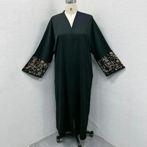 Thobe / Thawb vêtements islamiques modestes de haute qualité longue robe de prière plaine Abaya femmes robe musulmane Hijab à capuche Abaya - Product Image 4