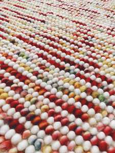 Tapis en laine tissé à la main Rouge Kilim épais Tapis tressé |   Tapis d'intérieur en laine texturée beige et marron naturel |   Décoration d'intérieur bohème - Product Image 2