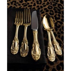 Service de couverts artisanal en acier inoxydable au charme traditionnel, parfait pour les thèmes et la décoration des repas patrimoniaux - Product Image 1