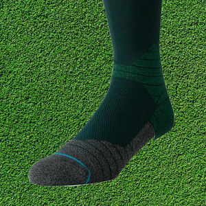 Cómodos calcetines deportivos de algodón hechos en fábrica Diseño antideslizante de moda para ropa atlética de invierno Técnicas tejidas - Product Image 5