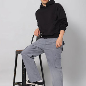 Sudadera con Capucha Negra para Hombre, con Logotipo Personalizado, Corte Regular, Felpa de Algodón, Estilo Casual para Otoño - Product Image 5