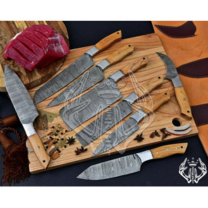 Ensemble de couteaux de cuisine professionnel en acier damas à haute teneur en carbone couteau de chef japonais personnalisé avec poignée en corne en acier inoxydable de qualité - Product Image 6