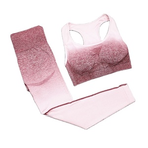Ensemble de fitness sans couture pour femmes, leggings à taille haute avec design dégradé et soutien-gorge de sport, vêtements de sport, ensembles de yoga - Product Image 1