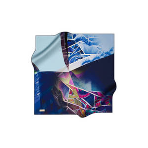 ผ้าพันคอเครปซาติน Pierre Cardin ขนาด 90x90 ซม. - ผ้าคลุมศีรษะและผ้าพันคอหลากสี - Product Image 1