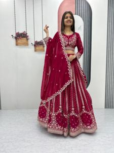 Hermoso bordado pesado 7mm Secuencia Trabajo Georgette Lehenga Choli Dupatta Vestido de lujo para adultos Compras en línea en la India - Product Image 3